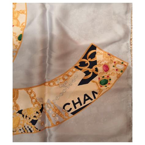 chanel vintage foulard|Foulard Chanel Vintage .